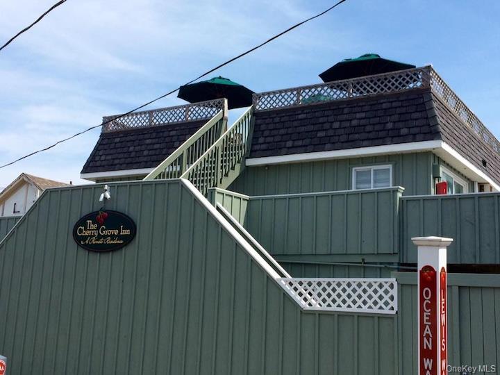 176 Ocean Unit 9, Cherry Grove NY 11782
