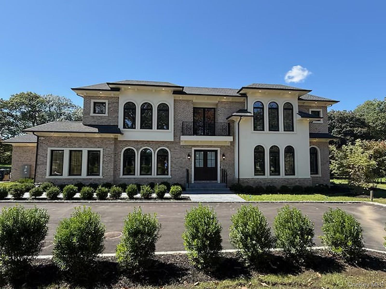 26 Bacon Road, Old Westbury NY 11568