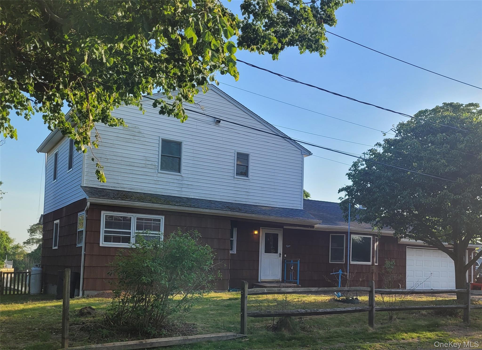8 Cornell Road, East Patchogue NY 11772