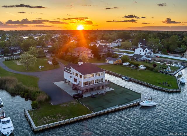 200 Clocks Boulevard, Massapequa NY 11758