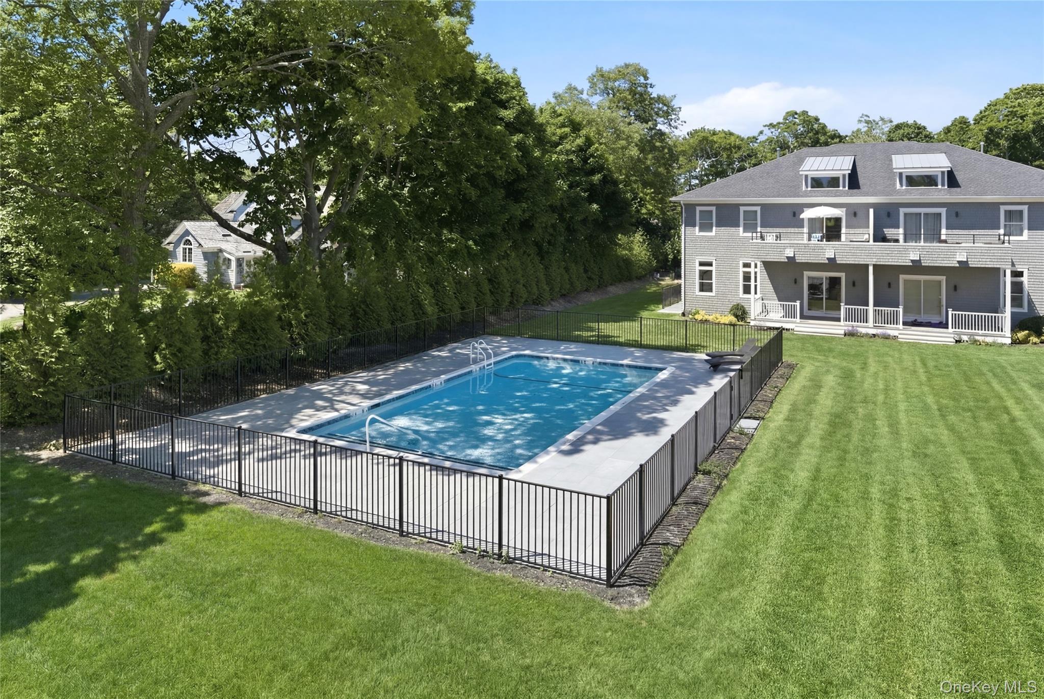 19 Montauk Highway Unit 9, Westhampton NY 11977
