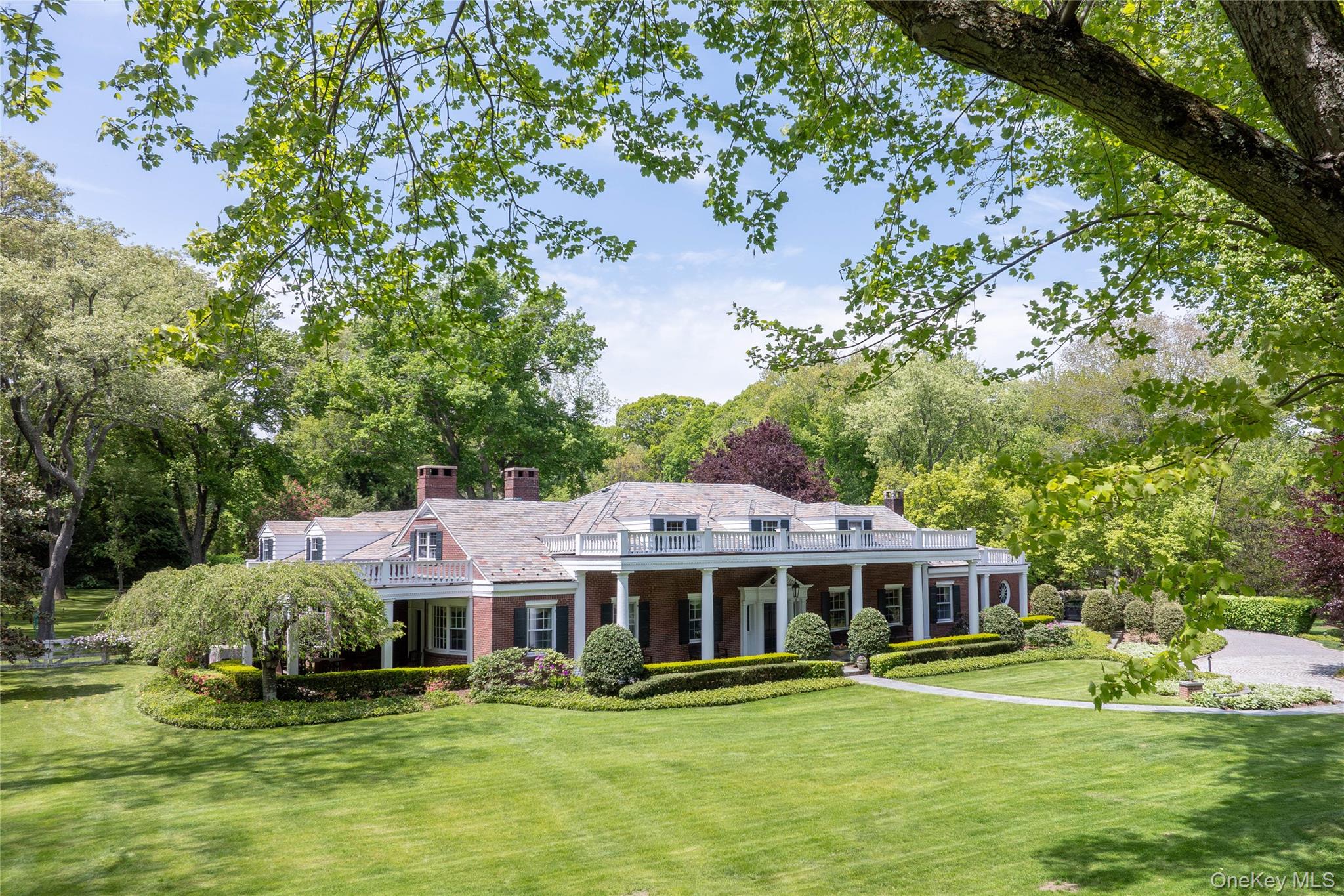 550 Chicken Valley Road, Locust Valley NY 11560