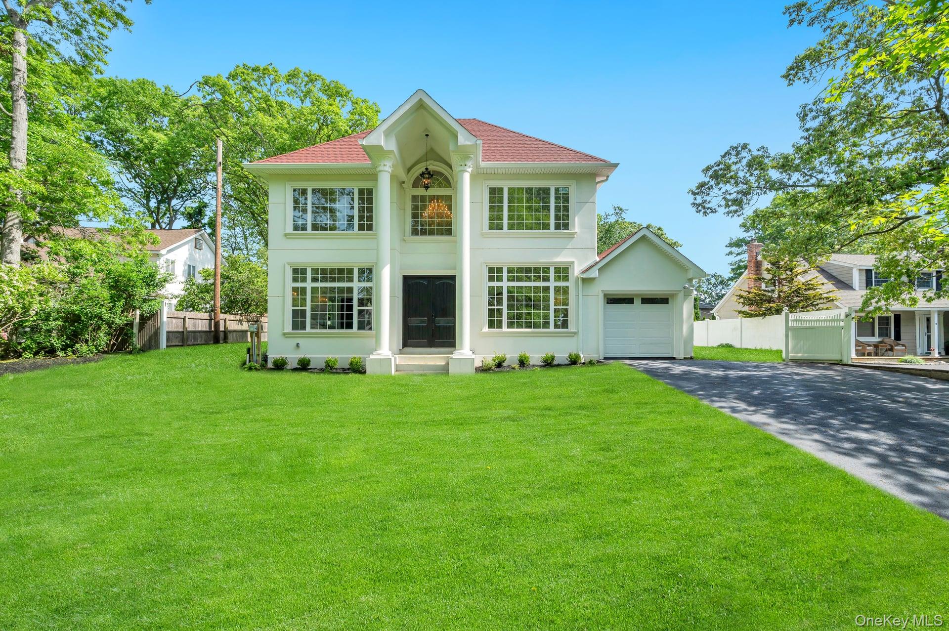 11 Amboy Lane, Lake Grove NY 11755