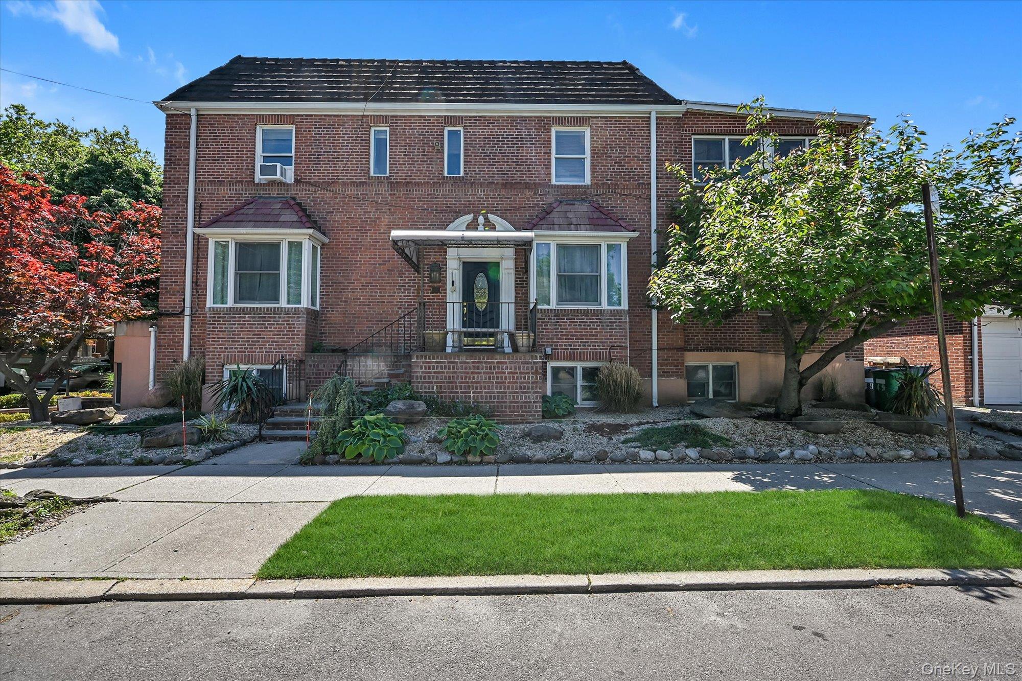 144-49 70th Avenue, Kew Garden Hills NY 11367
