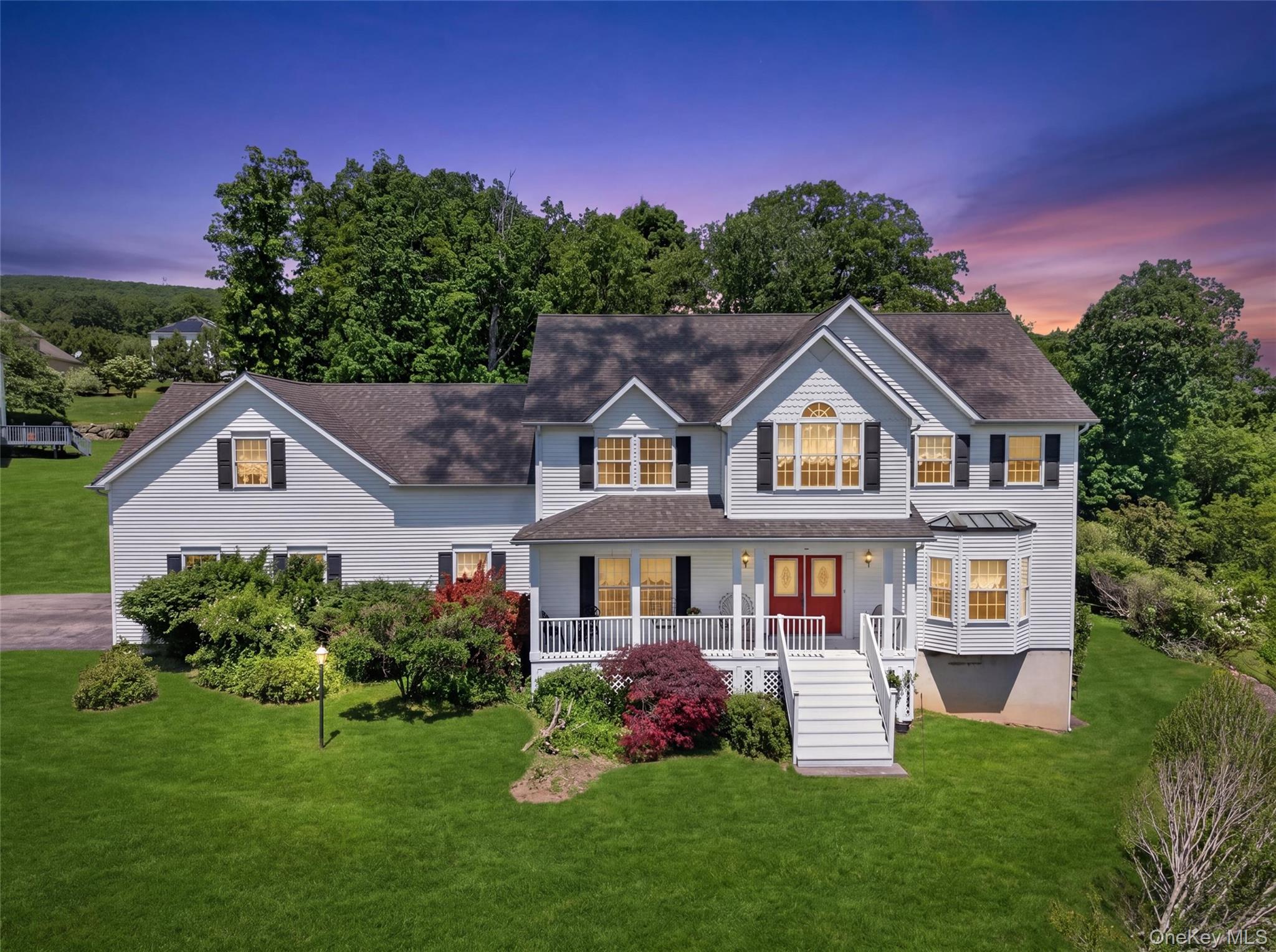 8 Alloway Crescent, Highland Mills NY 10930