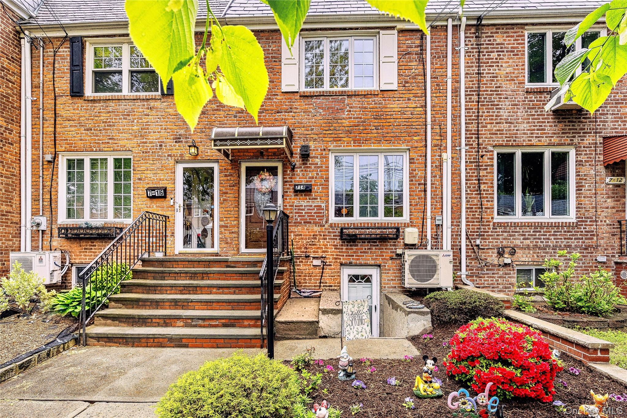 7-14 160th Street, Whitestone NY 11357