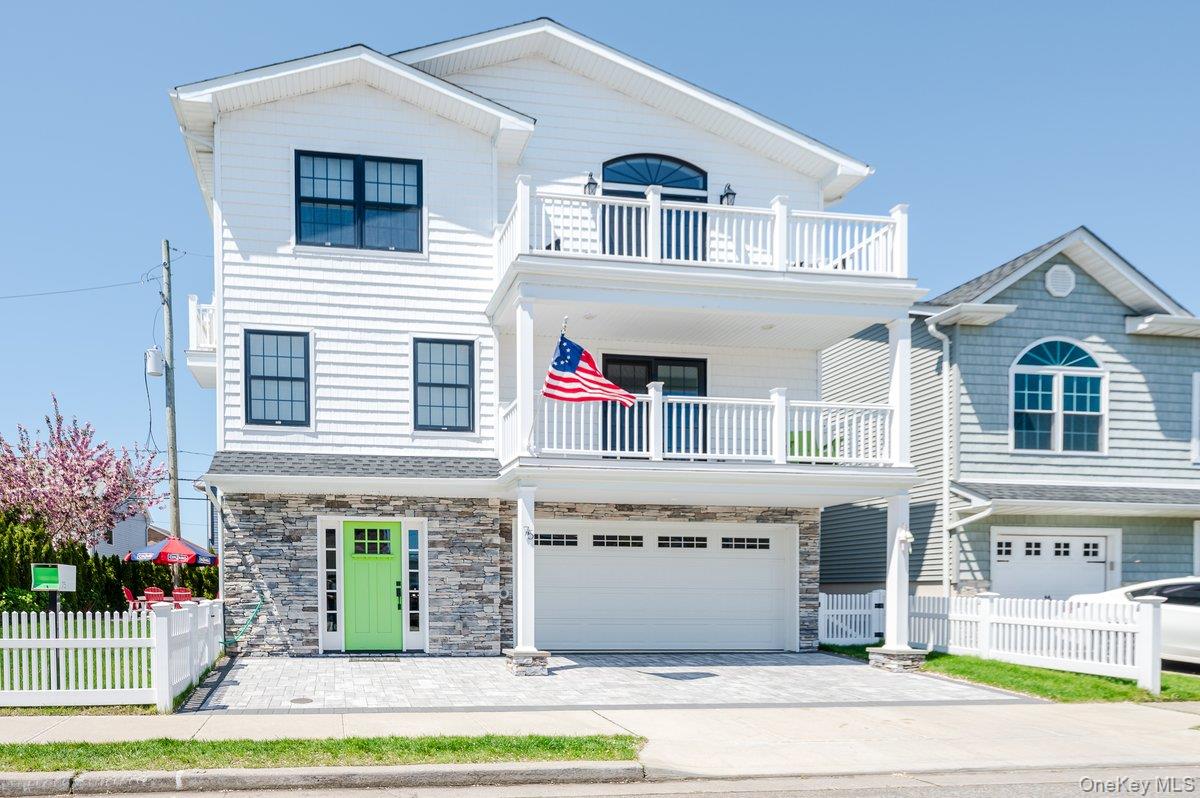 75 Curley Street, Long Beach NY 11561