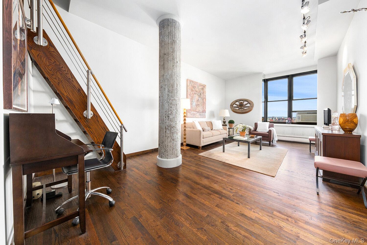 250 MERCER Street Unit B1602, Manhattan NY 10012