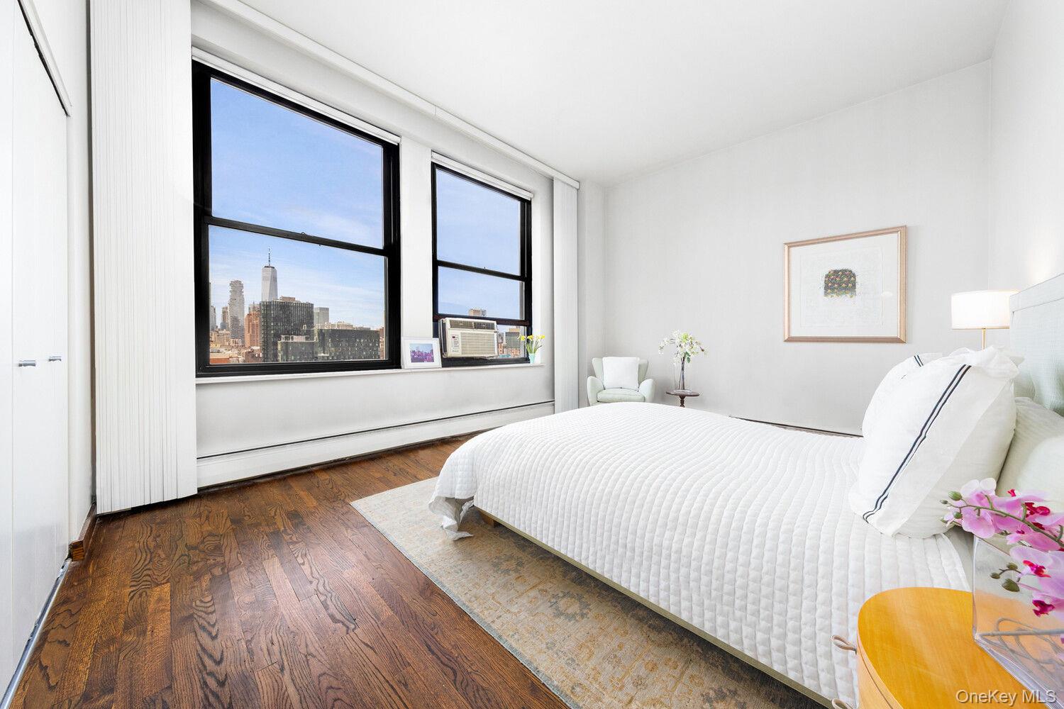 250 MERCER Street Unit B1602, Manhattan NY 10012