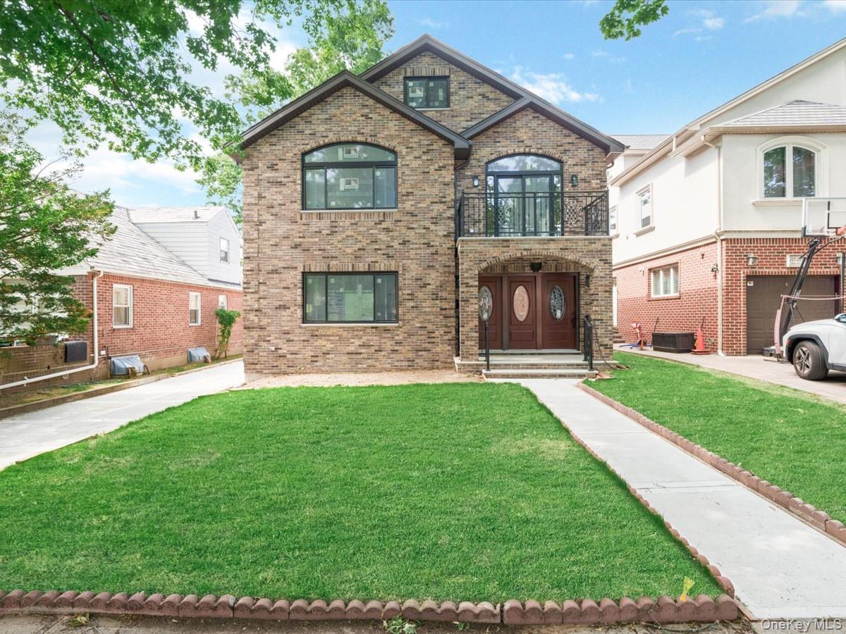 14729 70th Avenue, Flushing NY 11367