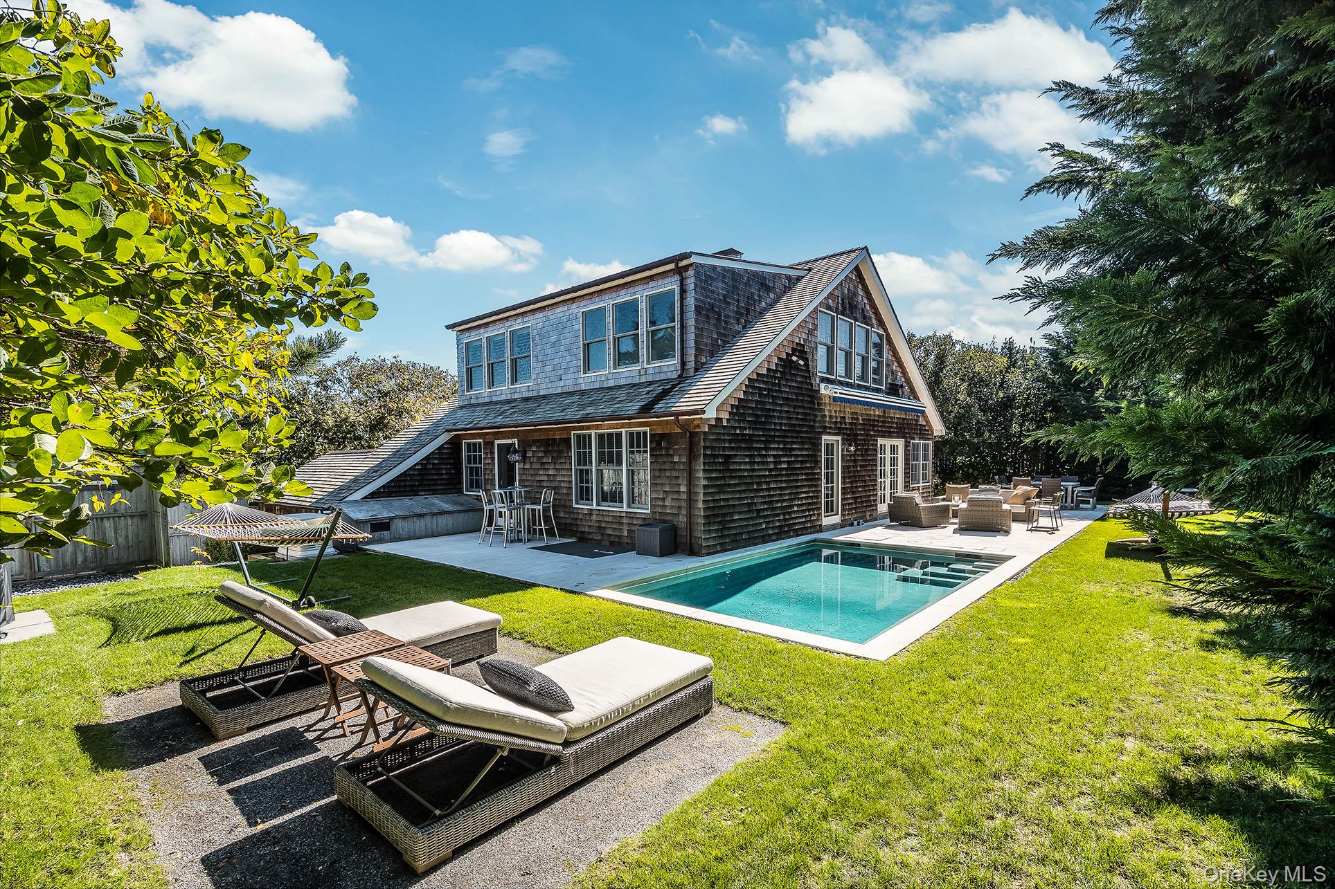 74 Hampton Lane, Amagansett NY 11930