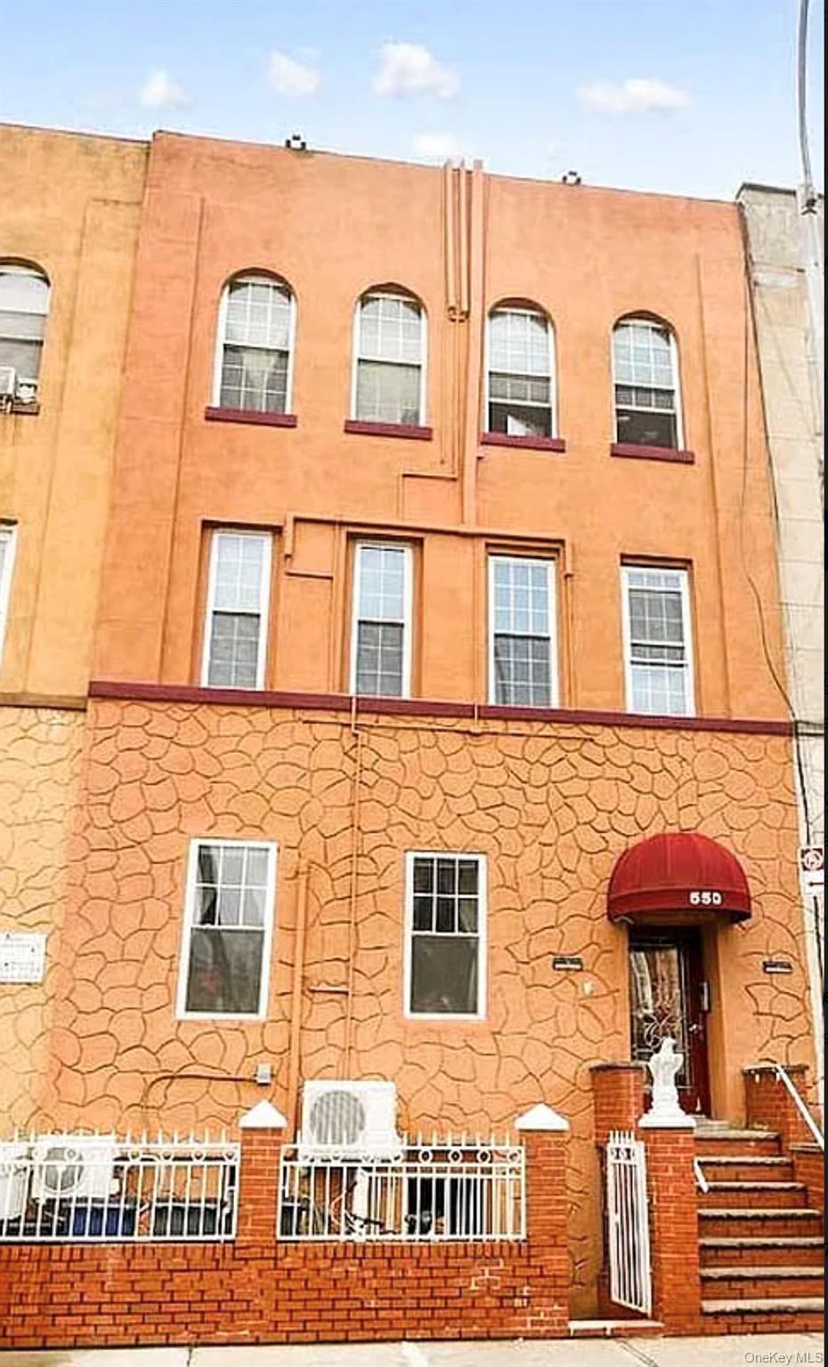 550 Hart Street, Brooklyn NY 11221