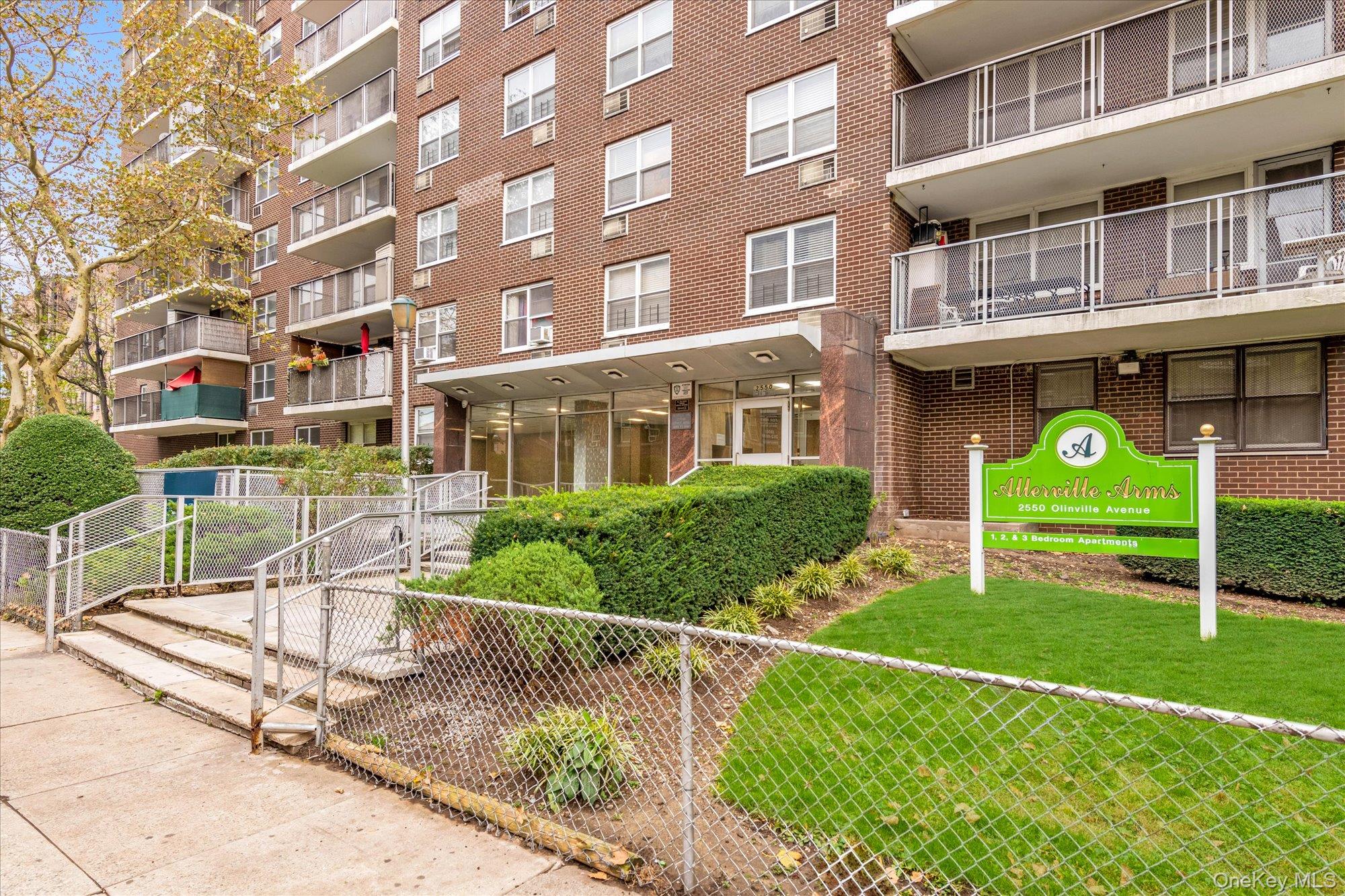 2550 Olinville Avenue Unit 4E, Bronx NY 10467