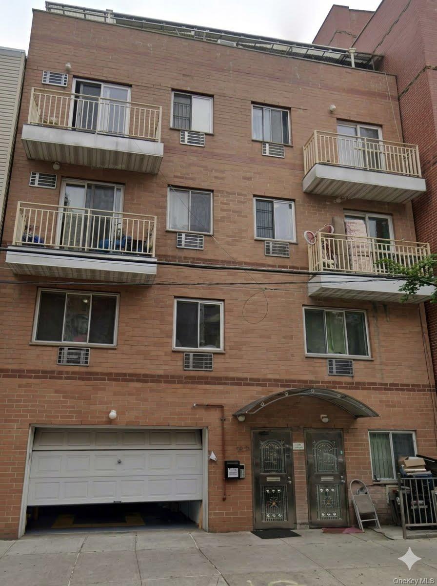 35-09 Leavitt Street, Flushing NY 11354