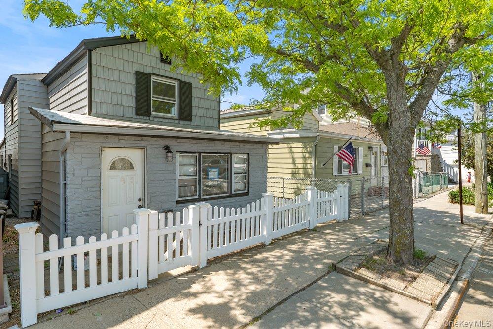 1107 Cross Bay Boulevard, Broad Channel NY 11693