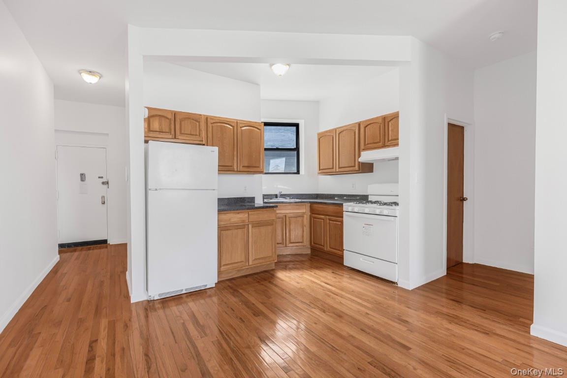 1608 Amsterdam Avenue Unit 5A, Manhattan NY 10031