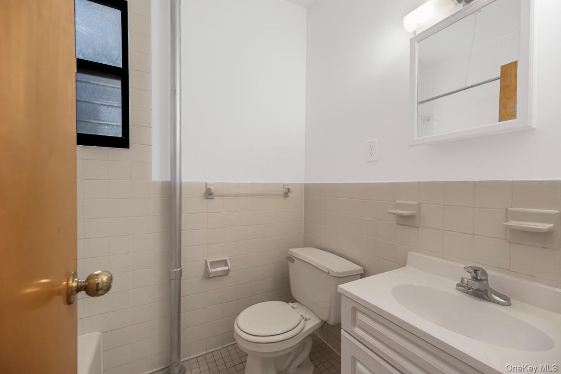 1608 Amsterdam Avenue Unit 5A, Manhattan NY 10031