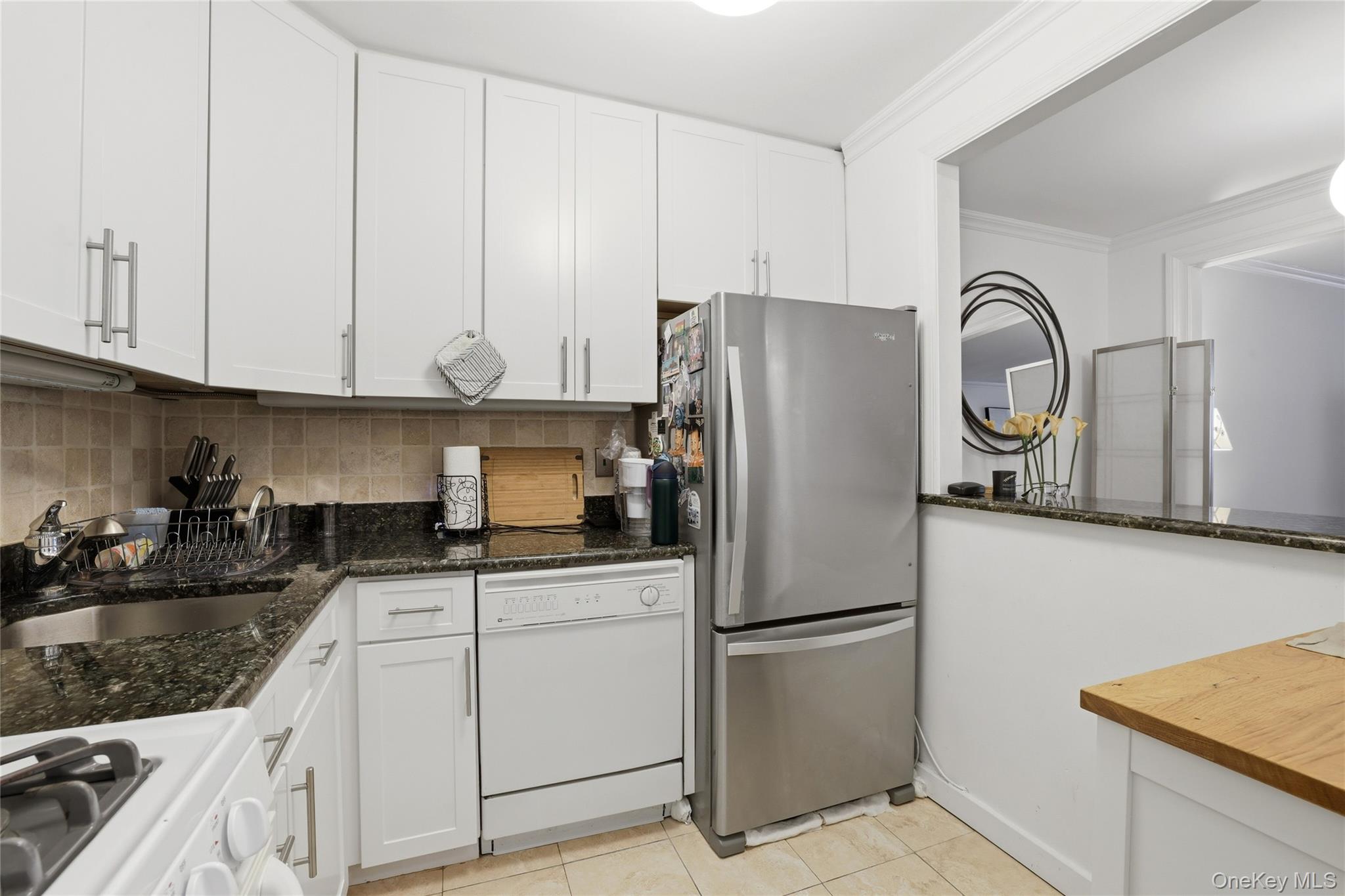 337 E 50th Street Unit 2E, Manhattan NY 10022