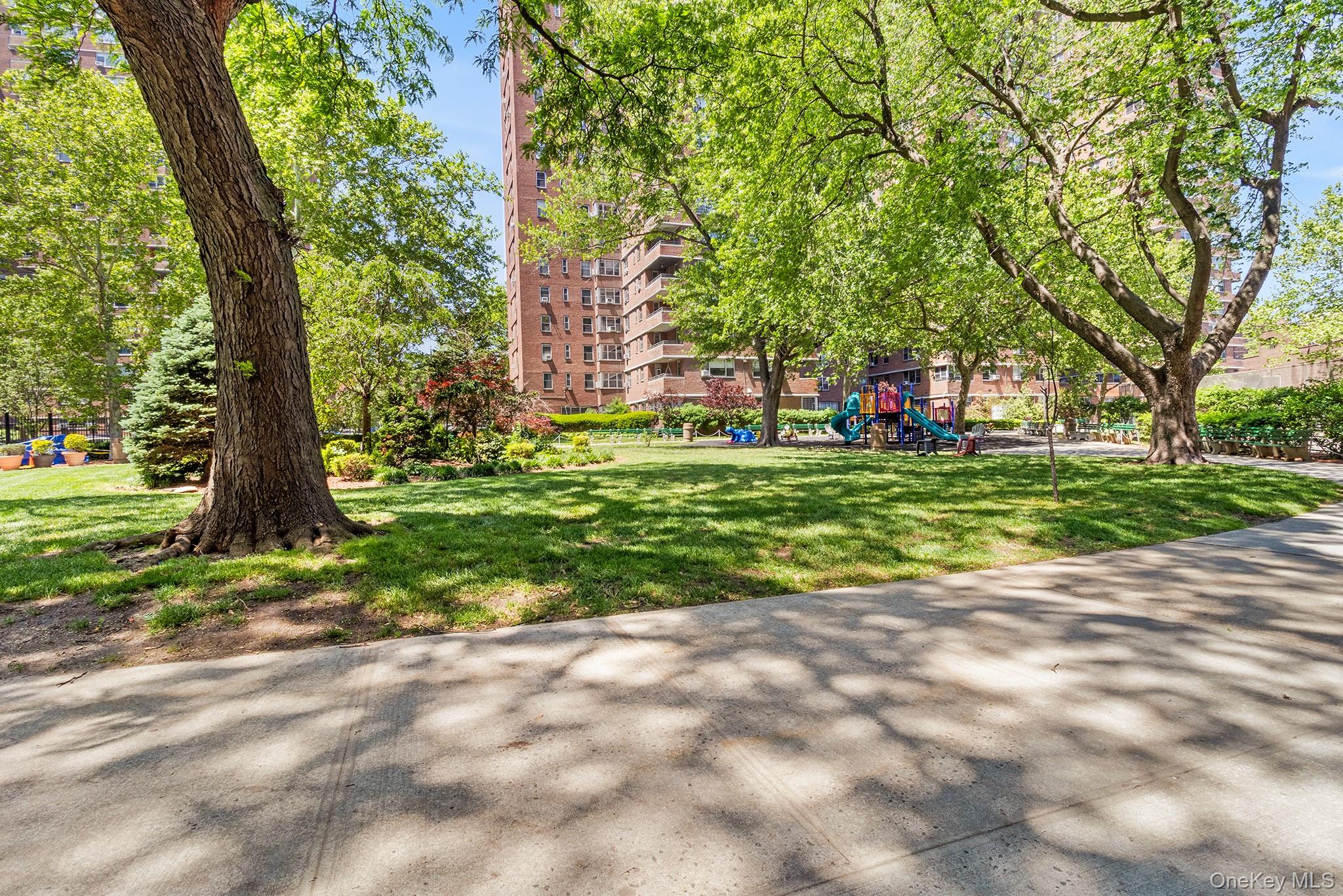 473 Fdr Drive Unit K1404, Manhattan NY 10002