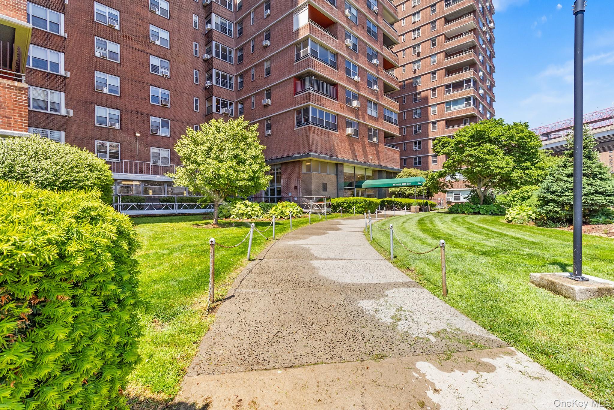 473 Fdr Drive Unit K1404, Manhattan NY 10002
