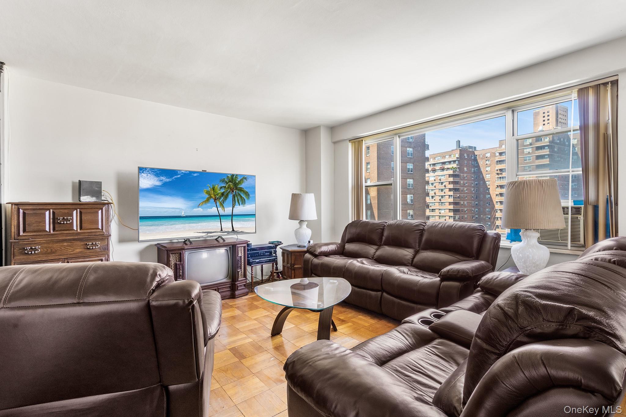 473 Fdr Drive Unit K1404, Manhattan NY 10002