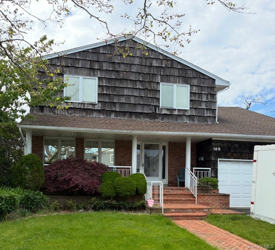 189 Scott Drive, Atlantic Beach NY 11509