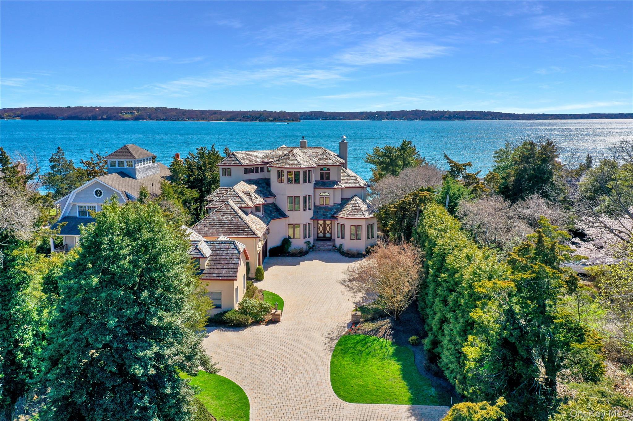265 Asharoken Avenue, Northport NY 11768