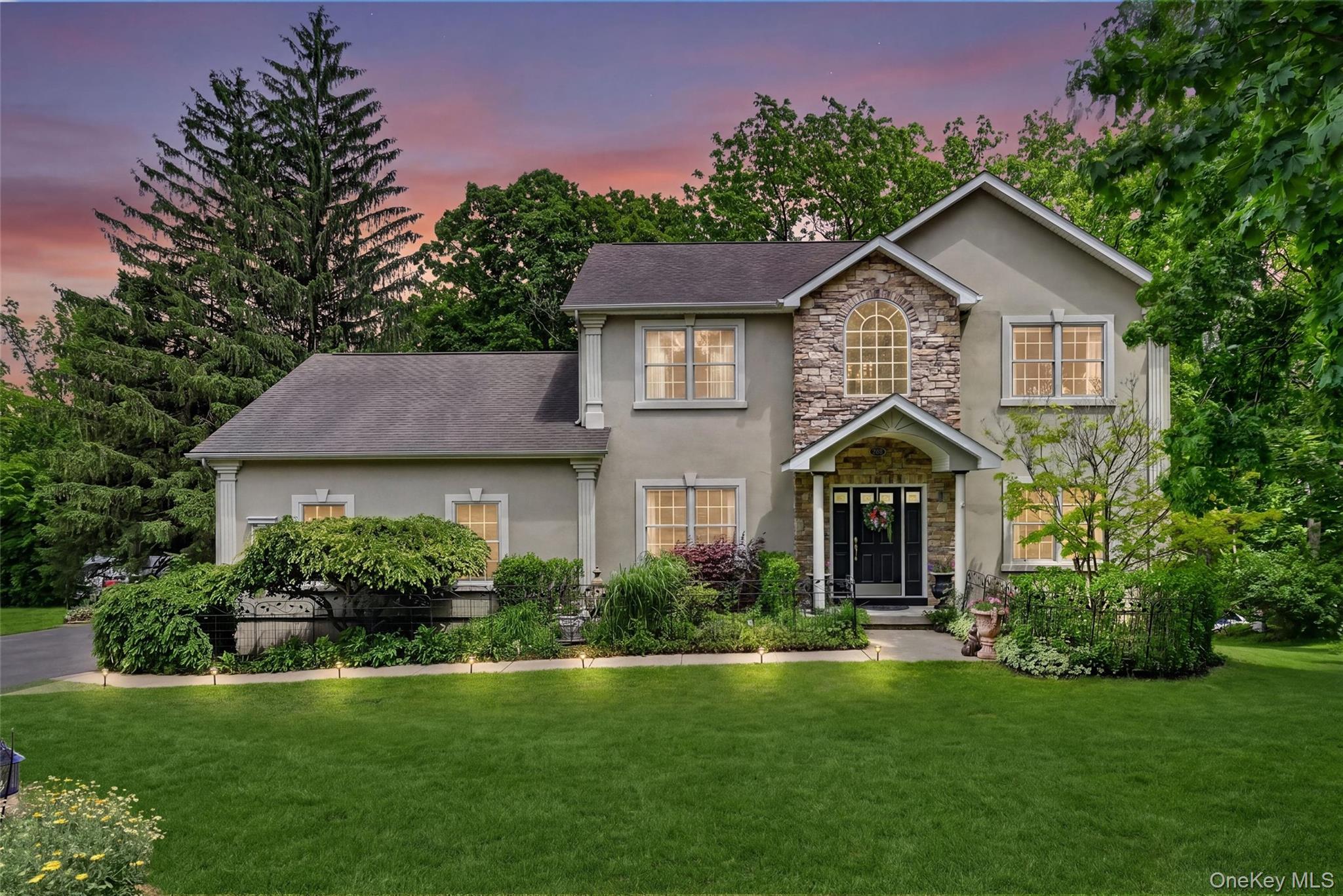 208 Oakland Avenue, Monroe NY 10950