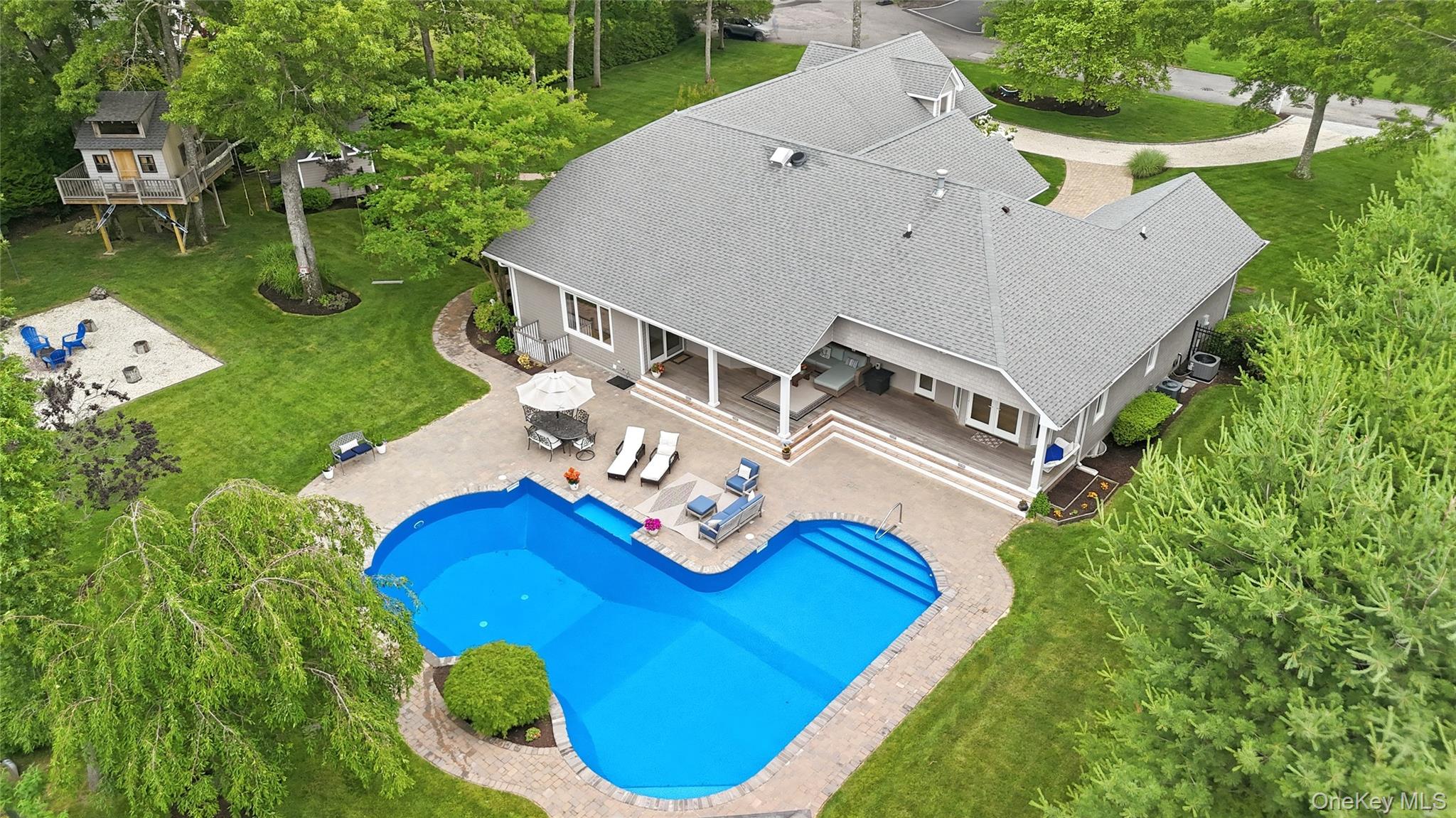 58 South Path, Calverton NY 11933