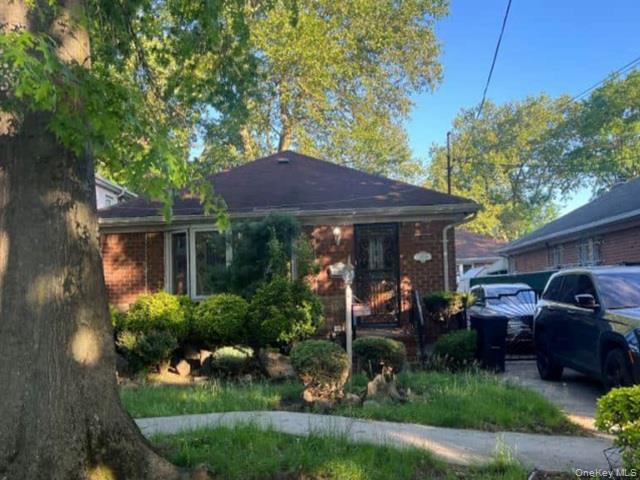 13838 222nd Street, Laurelton NY 11413
