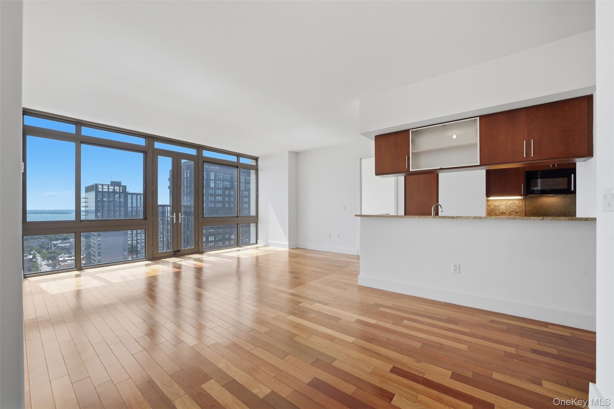 175 Huguenot Street Unit 2602, New Rochelle NY 10801