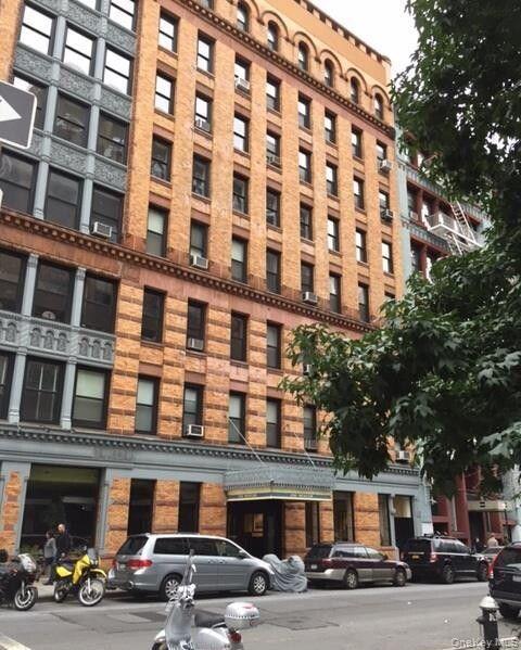 250 MERCER Street Unit B1202/B12L, Manhattan NY 10012