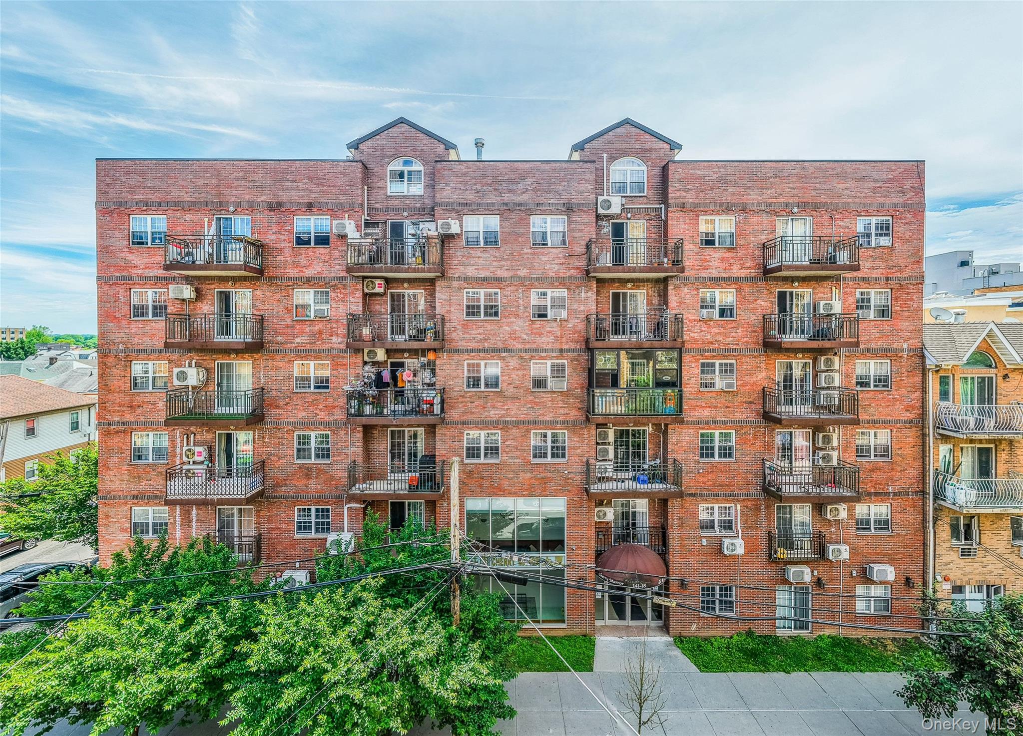 14118 Cherry Avenue Unit 2C, Flushing NY 11355