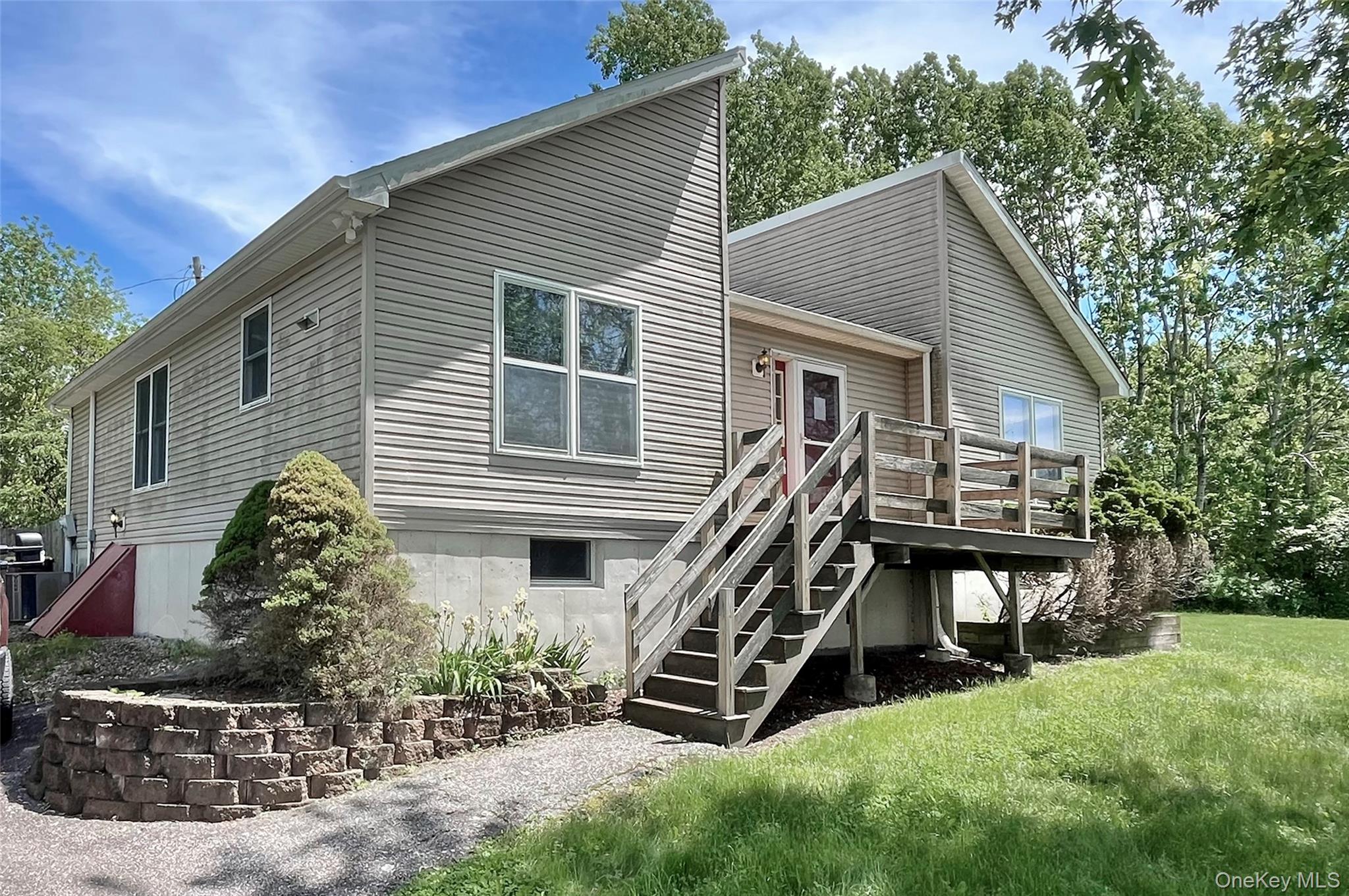 98 Oil City Road, Pine Island NY 10969