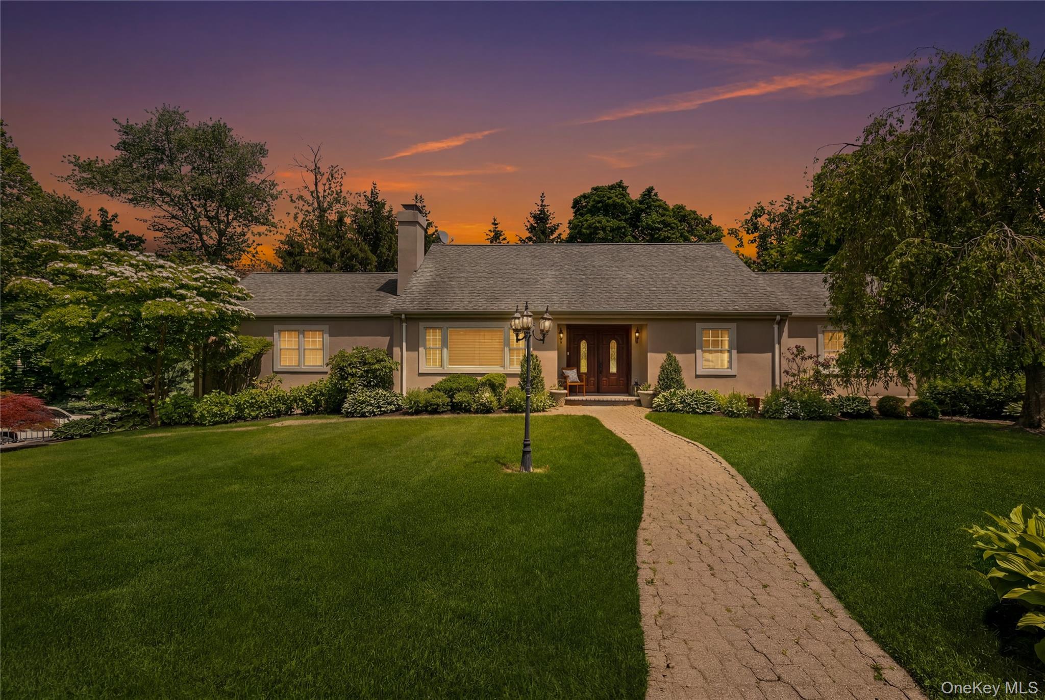 1 Hunting Ridge Road, White Plains NY 10605
