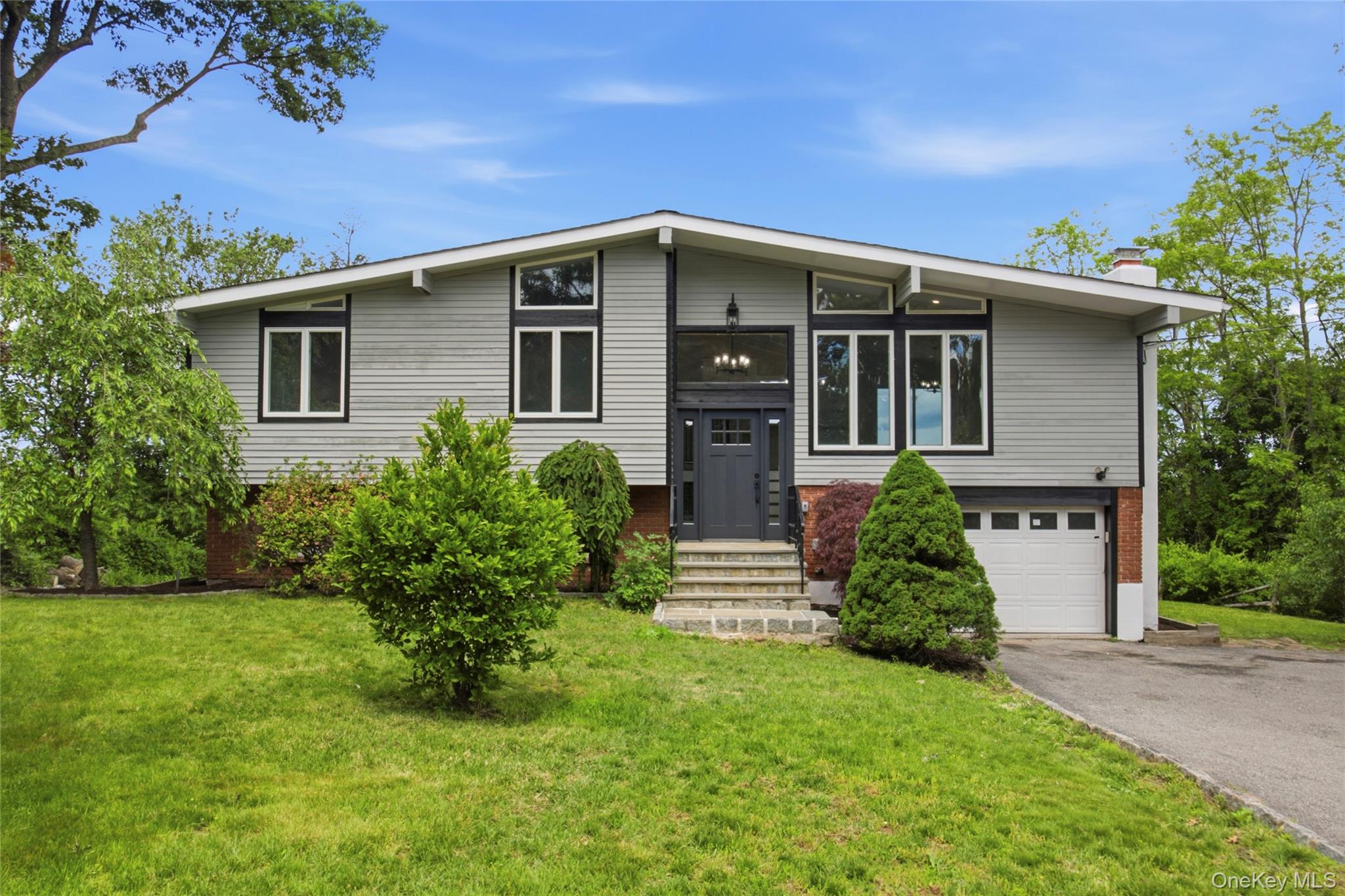 39 Kings Ridge Road, Mahopac NY 10541