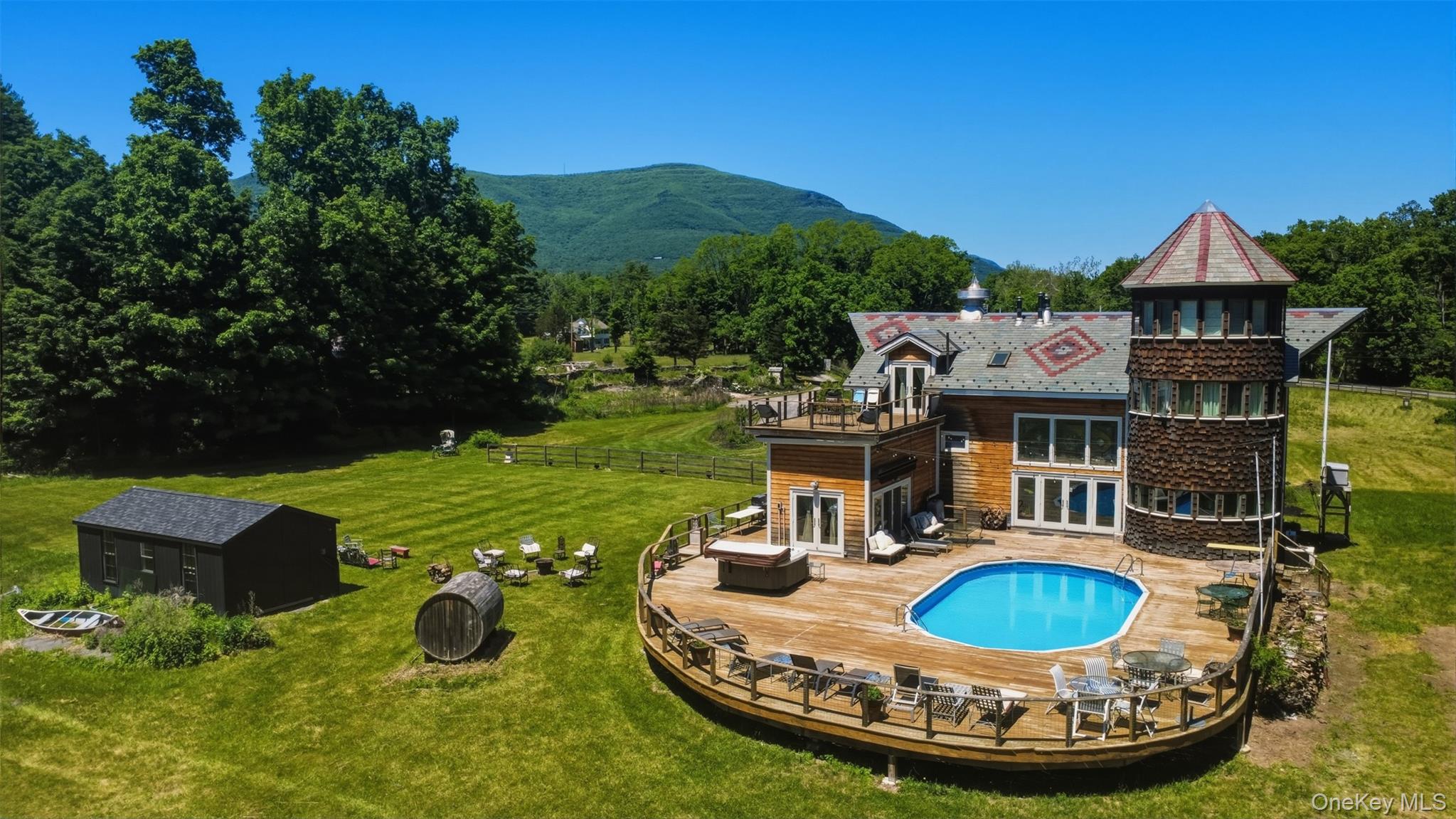 5 Downer Lane, Woodstock NY 12498