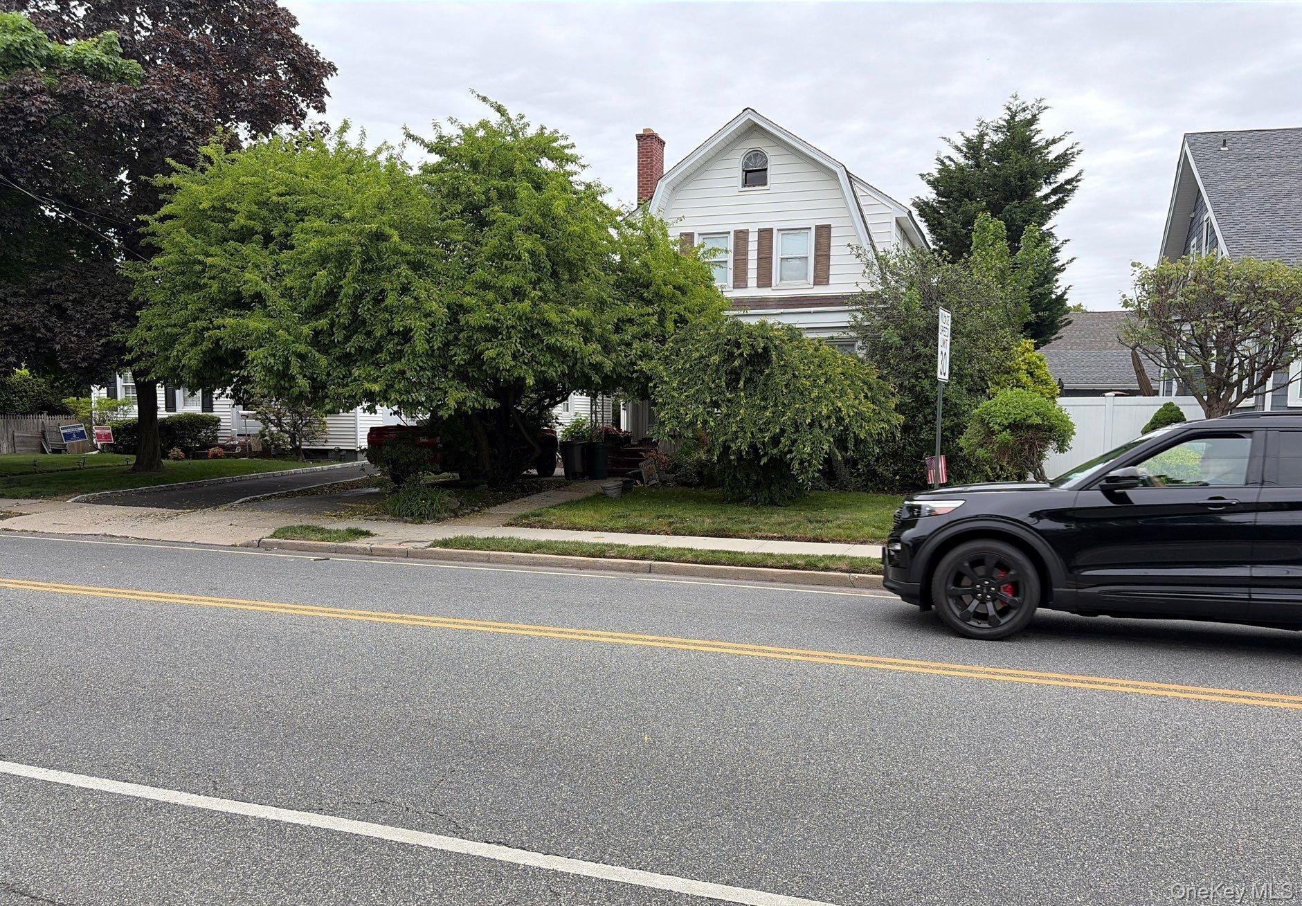 259 Lincoln Avenue, Rockville Centre NY 11570
