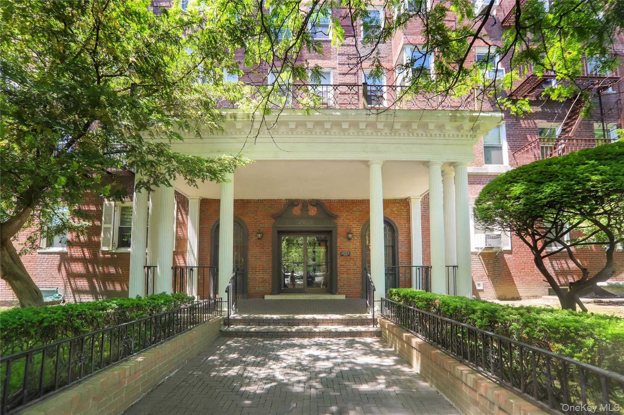 1500 Ocean Parkway Unit 2H, Brooklyn NY 11230