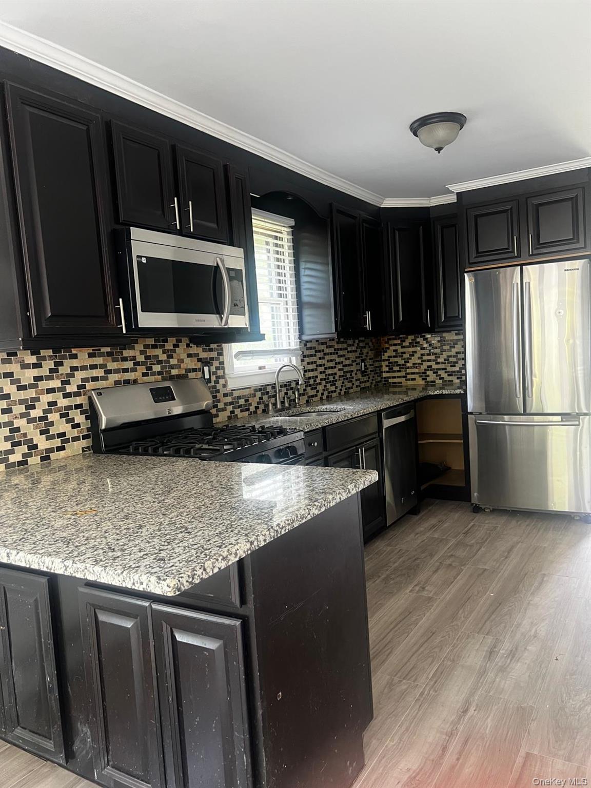 146 Penataquit Avenue, Bay Shore NY 11706