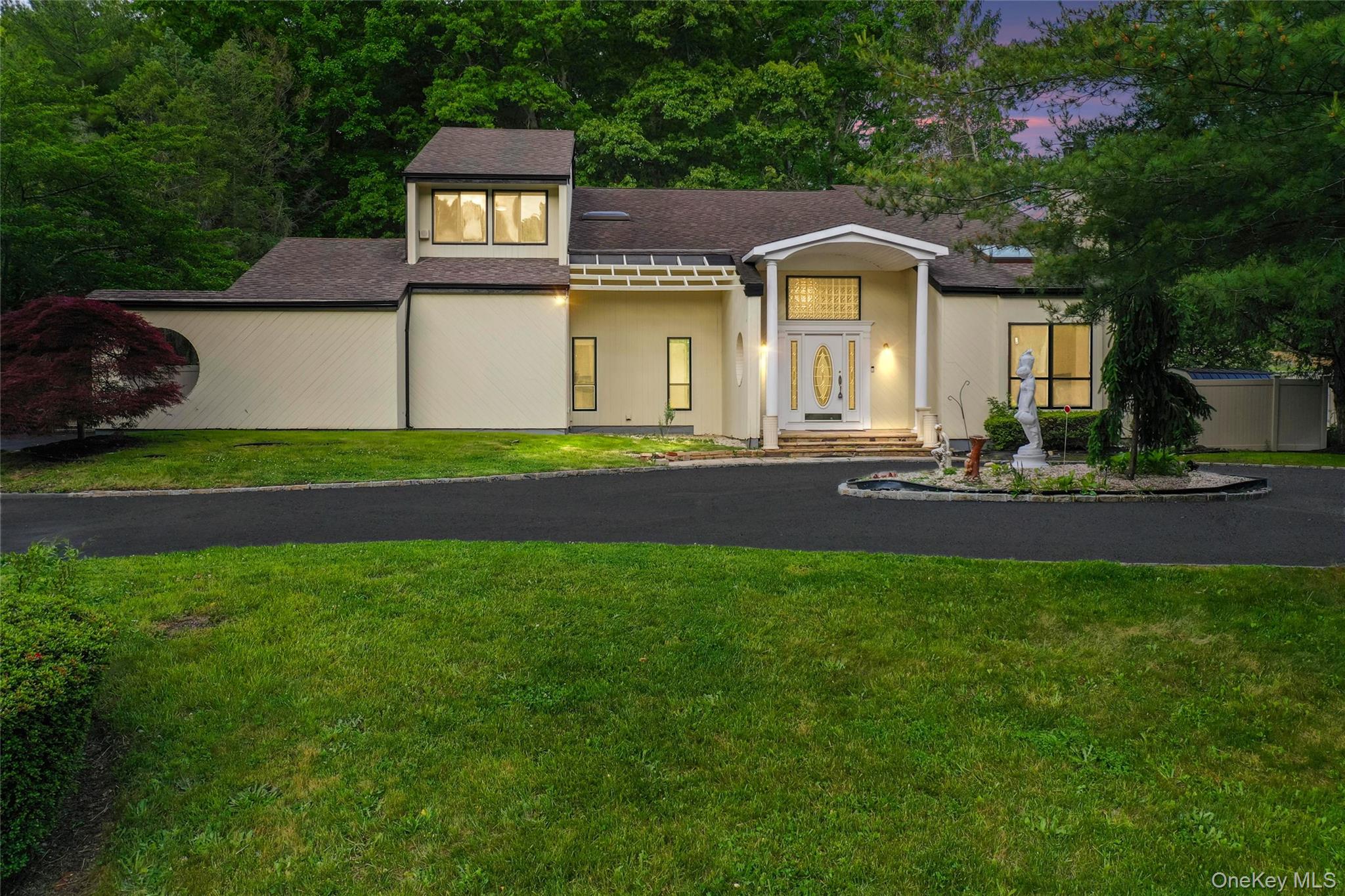 126 Bagatelle Road, Dix Hills NY 11746