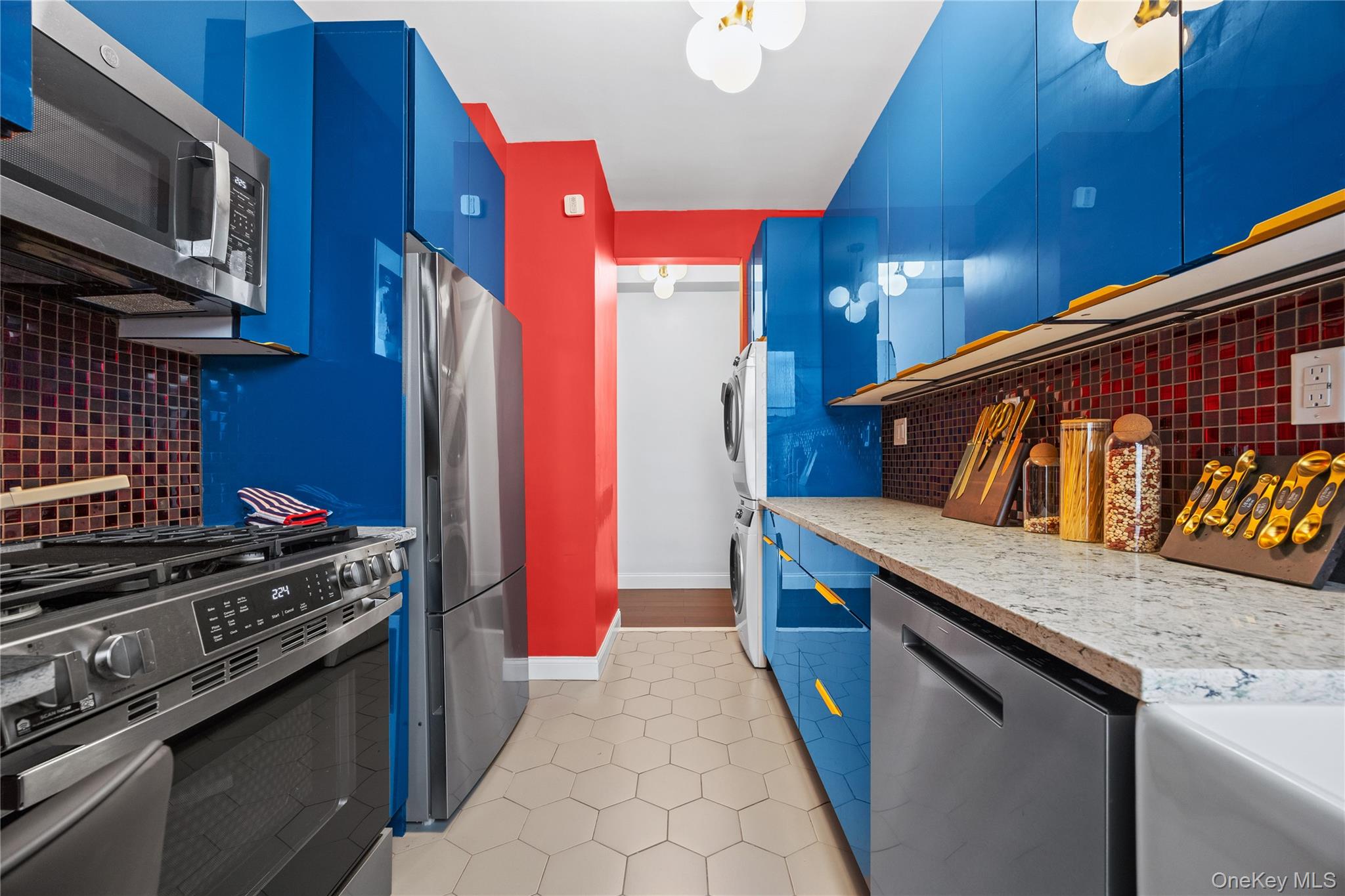 725 Riverside Drive Unit 9C, Manhattan NY 10031