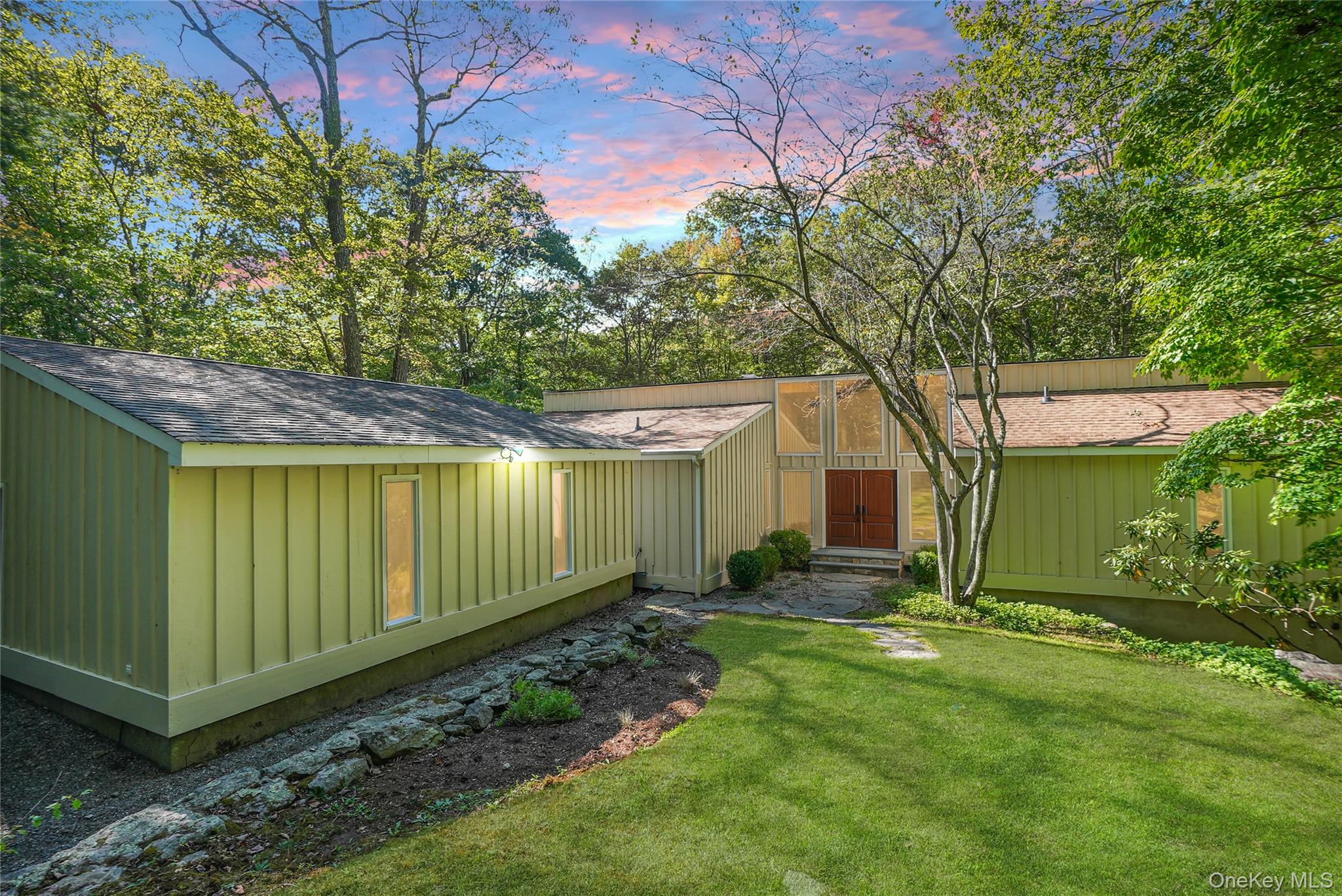22 Peters Lane, Pound Ridge NY 10576