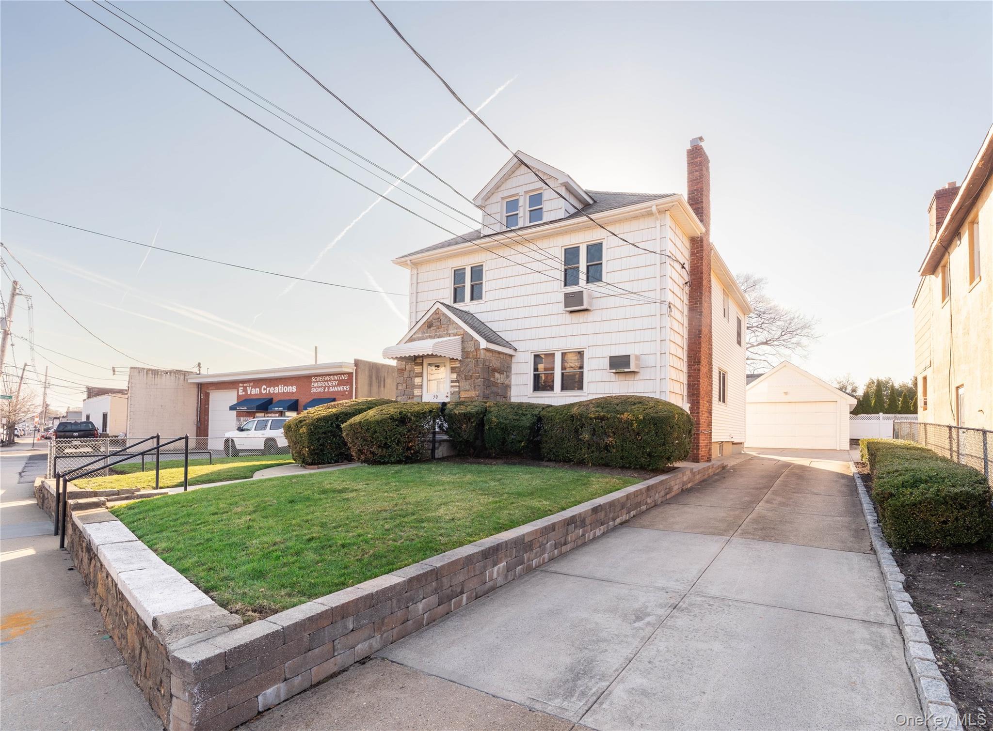 50 S Long Beach Road, Rockville Centre NY 11570