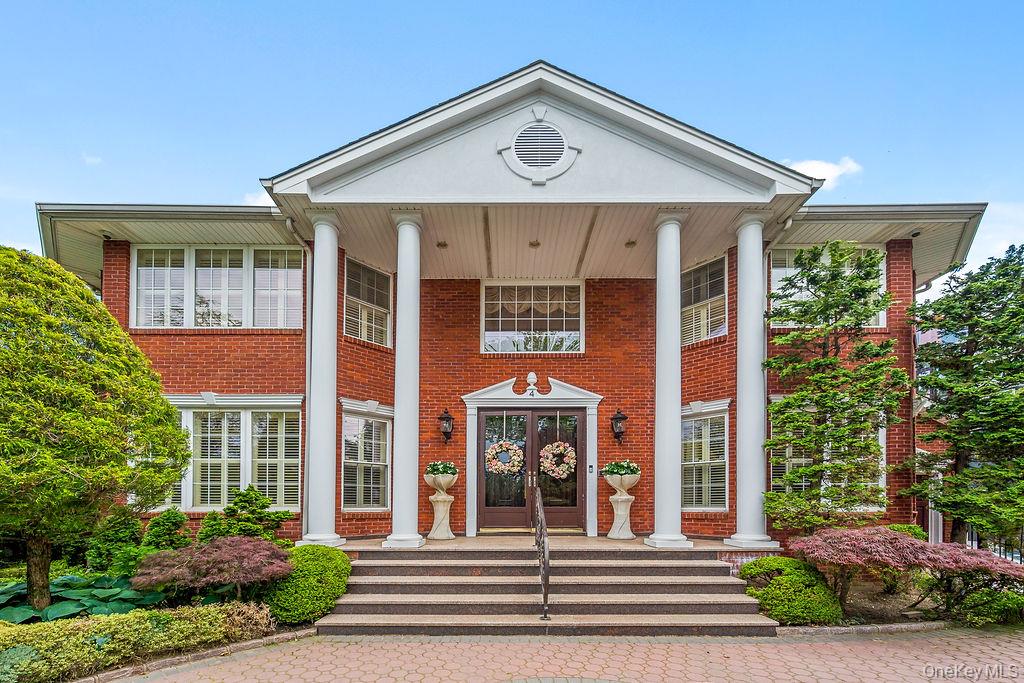 4 Point Crescent, Whitestone NY 11357