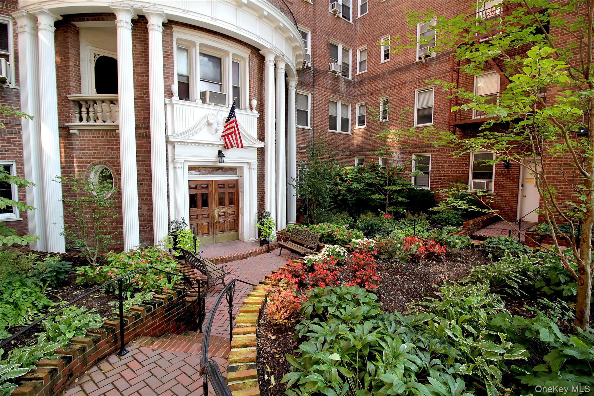 118-11 84th Avenue Unit 503, Kew Gardens NY 11415