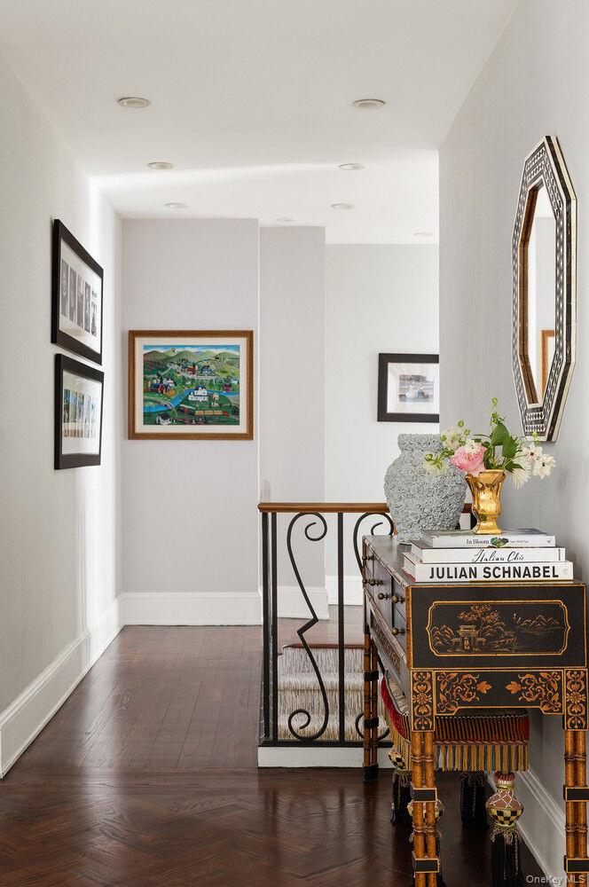 7 GRACIE Square Unit 2/3CD, Manhattan NY 10028