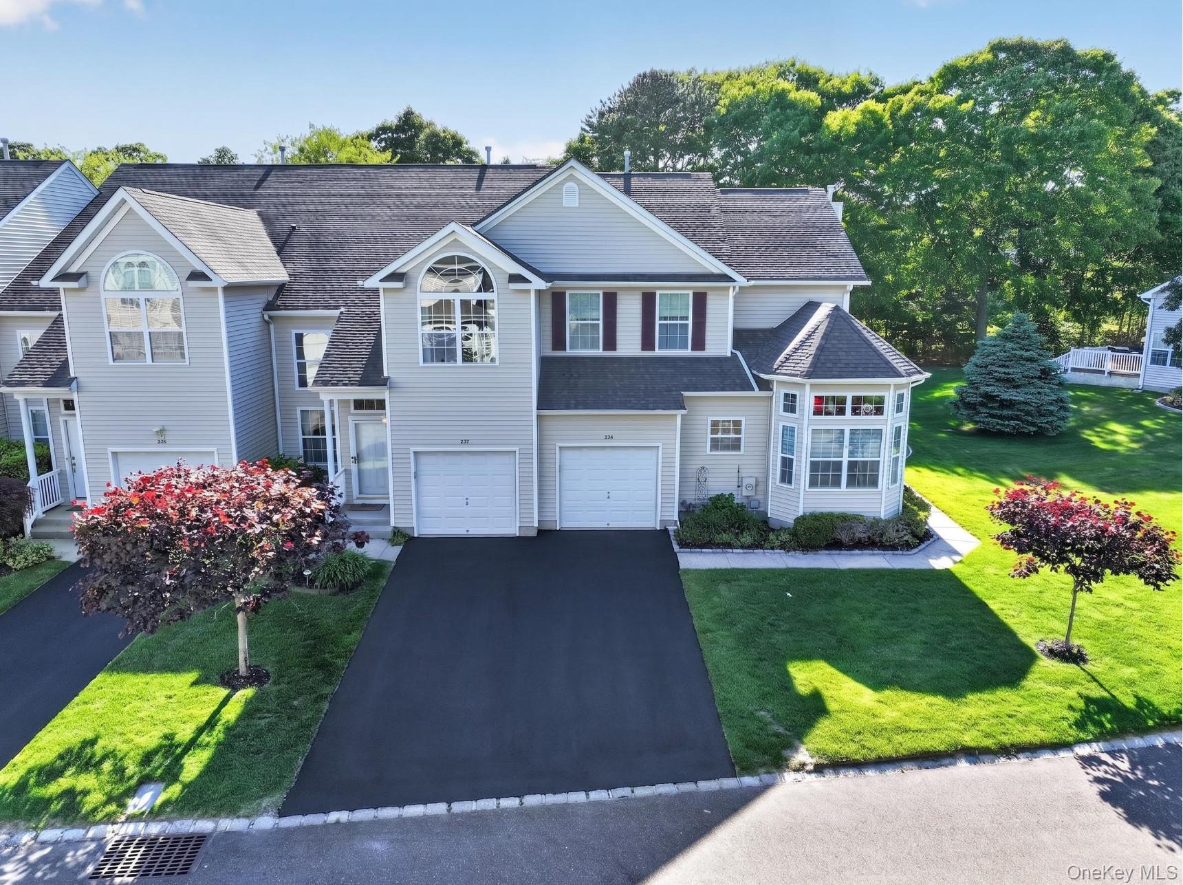 235 Kettles Lane, Medford NY 11763