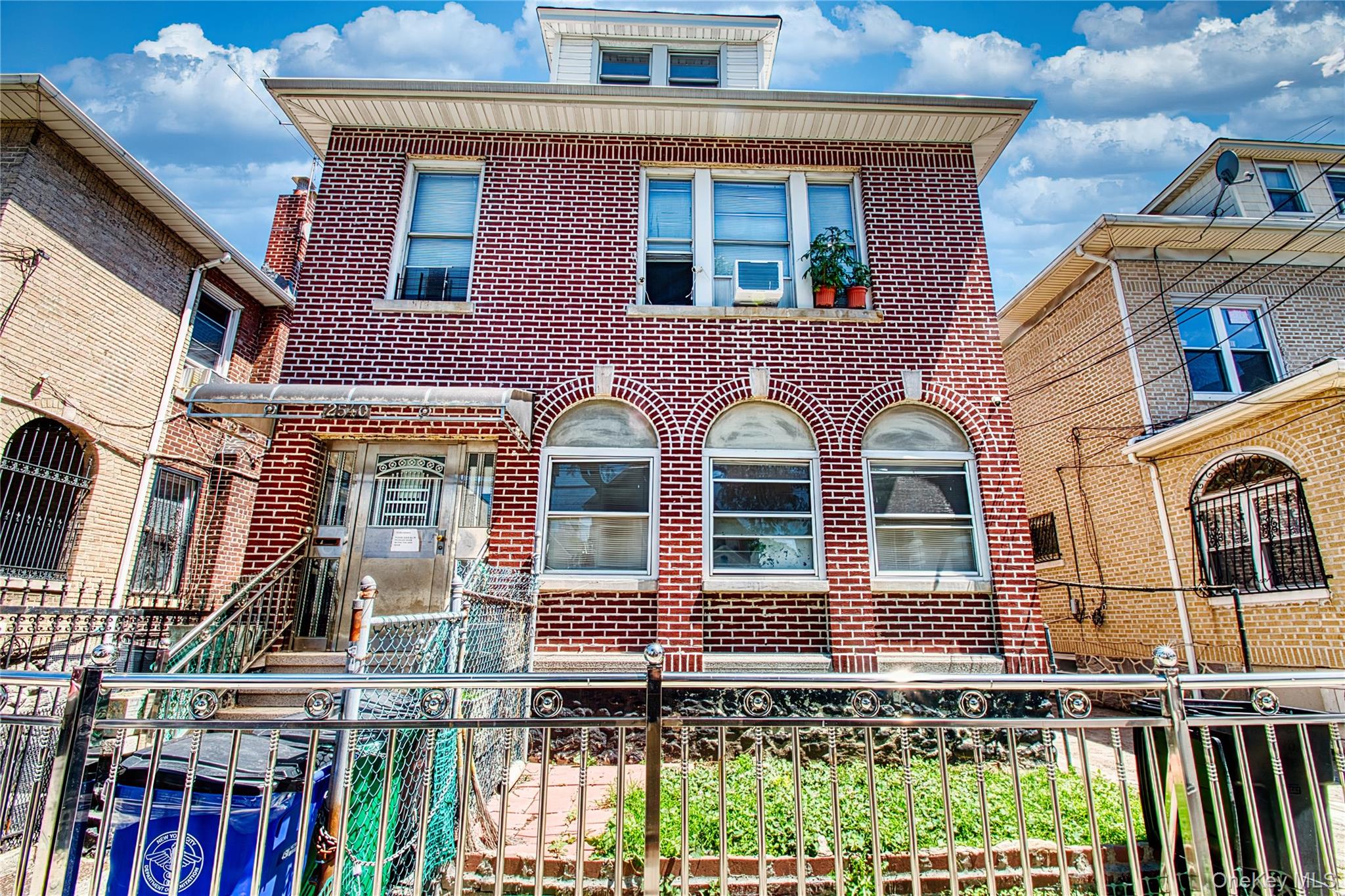 2540 Davidson Avenue, Bronx NY 10468
