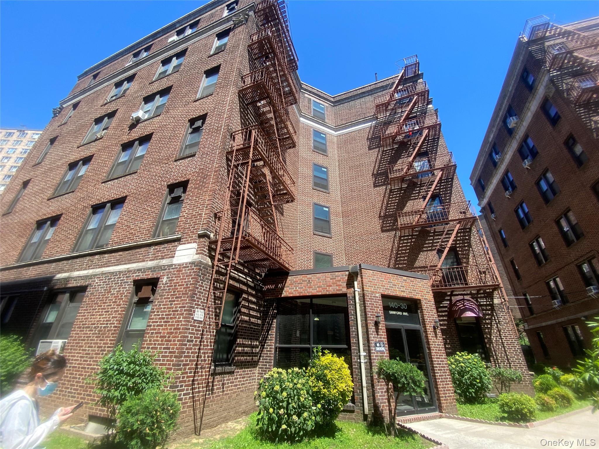 140-30 Sanford Avenue Unit 5A, Flushing NY 11355